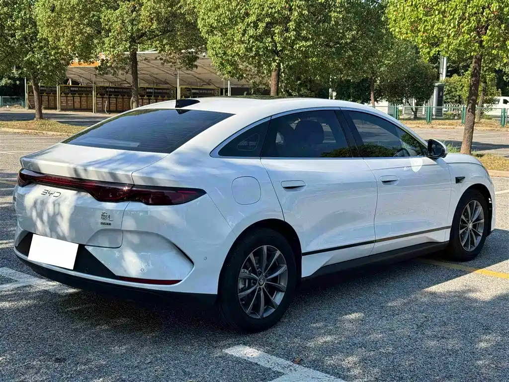 BYD Qin L — миниатюра 11