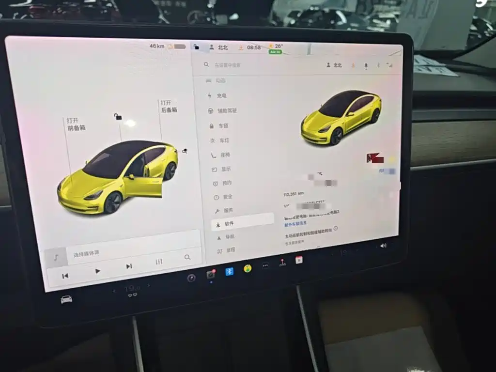 Tesla Model 3 — миниатюра 13