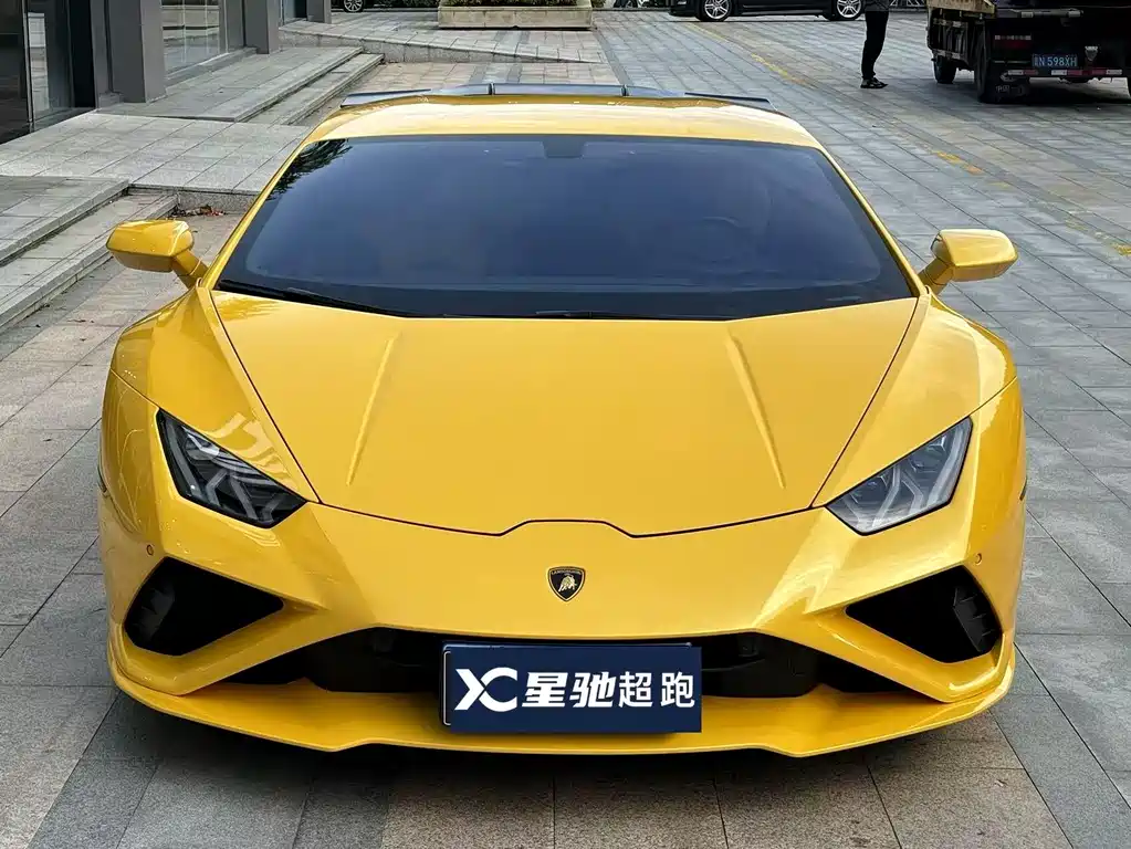Lamborghini Huracán 2022
