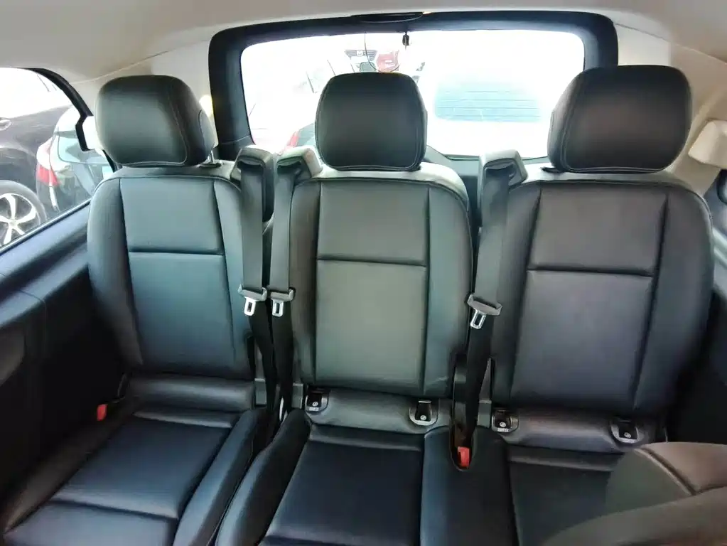 Mercedes-Benz Vito — миниатюра 9