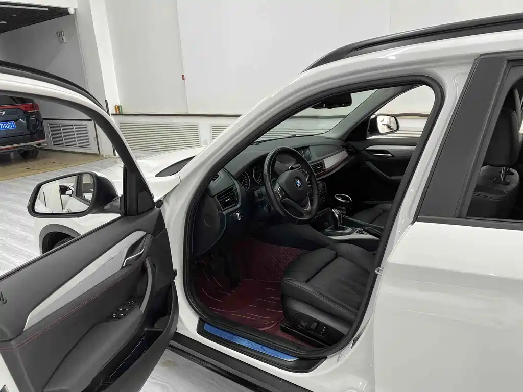 BMW X1 — миниатюра 4
