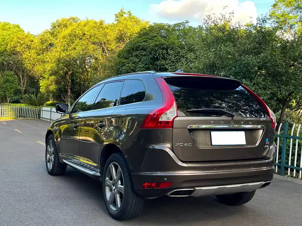 Volvo XC60 (Import) — миниатюра 9