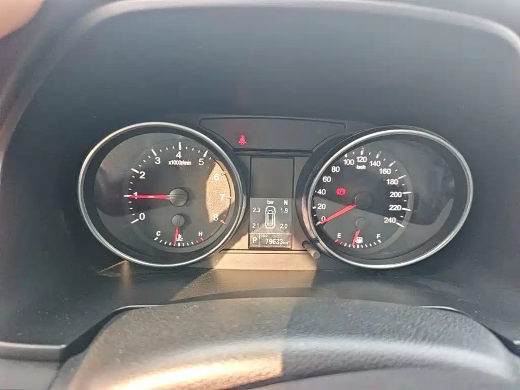 Haval M6 — миниатюра 12