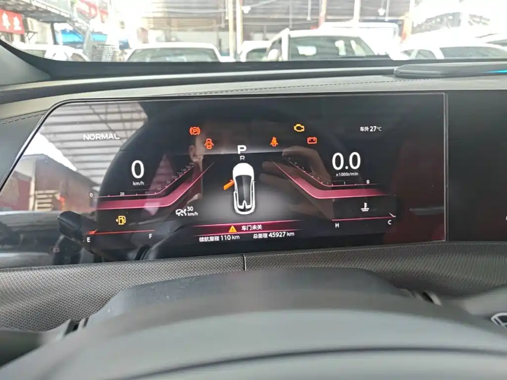Changan UNI-T — миниатюра 12