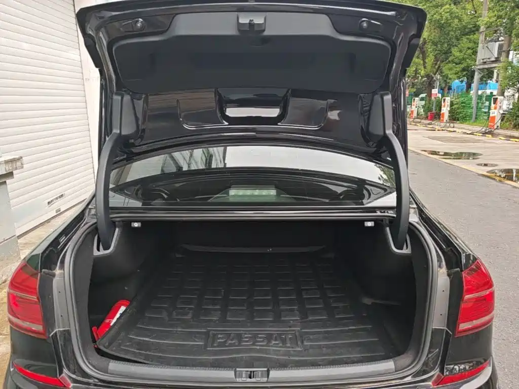 Volkswagen Passat — миниатюра 19