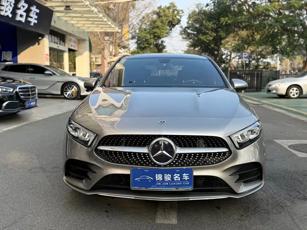 MERCEDES-BENZ A CLASS