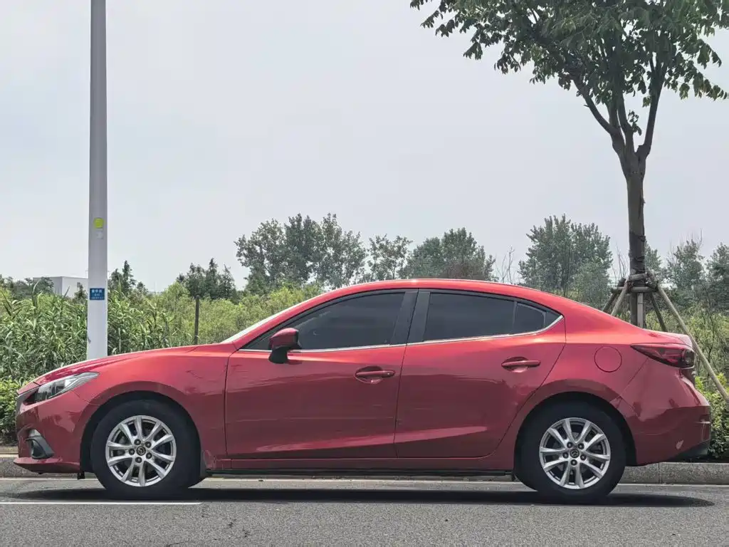 Mazda 3 Axela — миниатюра 3