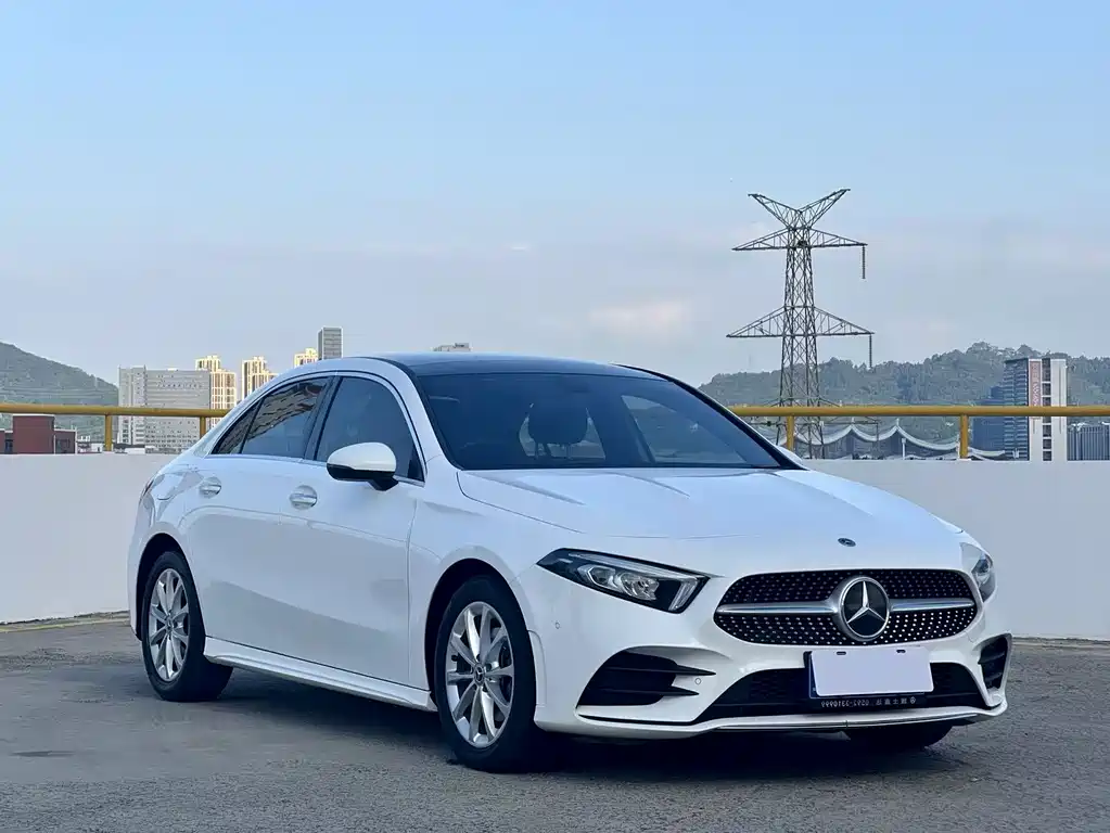MERCEDES-BENZ  A CLASS