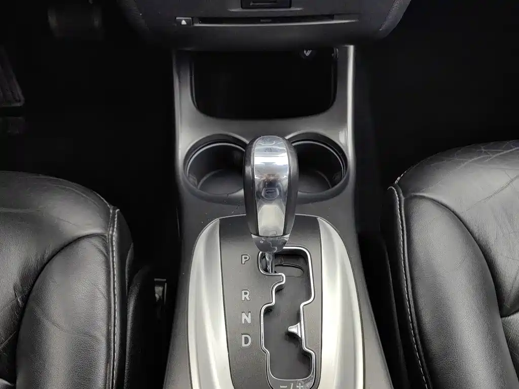 Dodge Journey — миниатюра 13