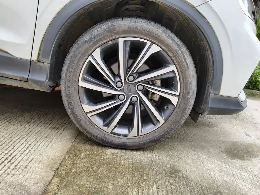 Geely Binyue — миниатюра 24