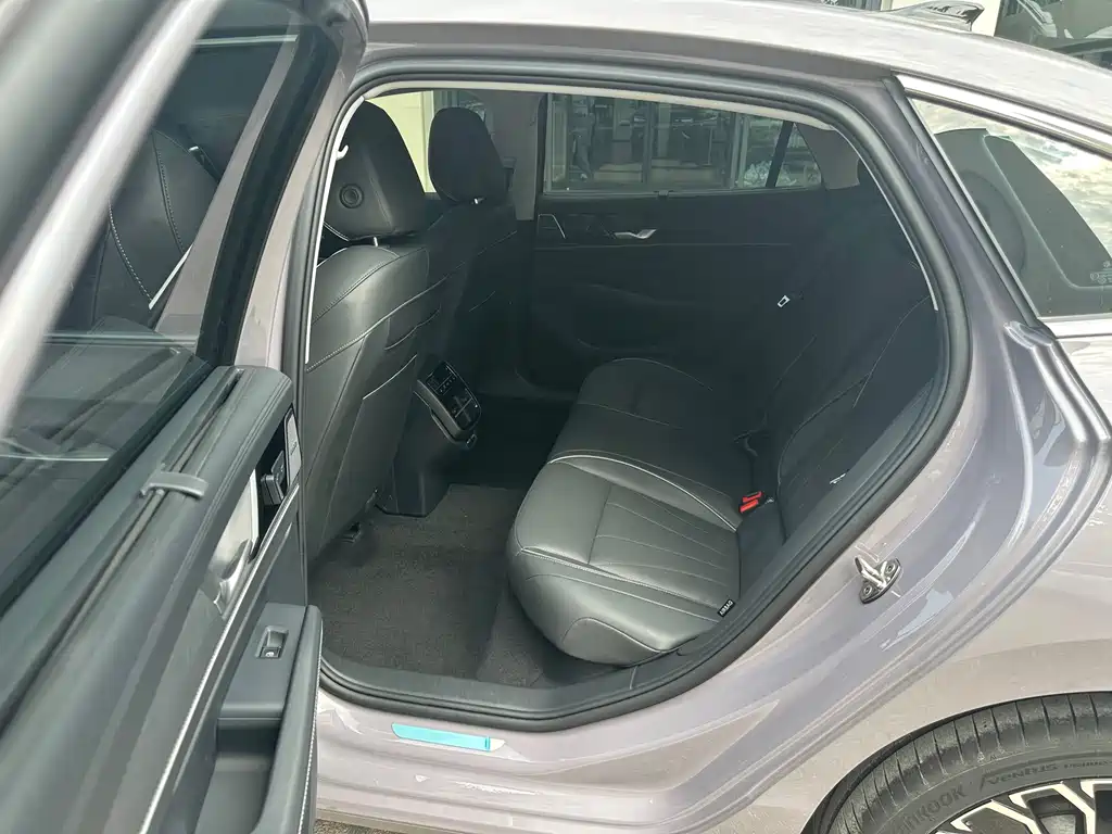 Volkswagen Passat — миниатюра 10