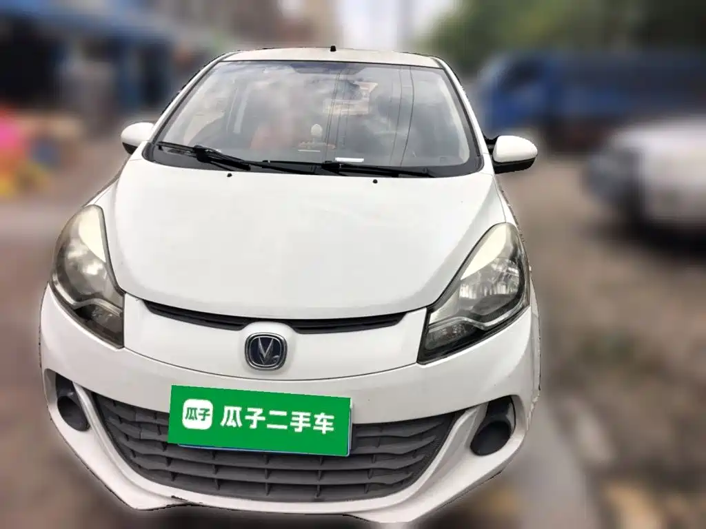 Changan BenBen — миниатюра 2