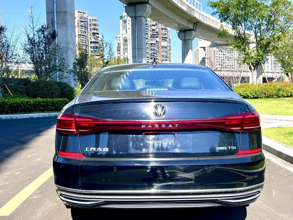 Volkswagen Passat — миниатюра 14