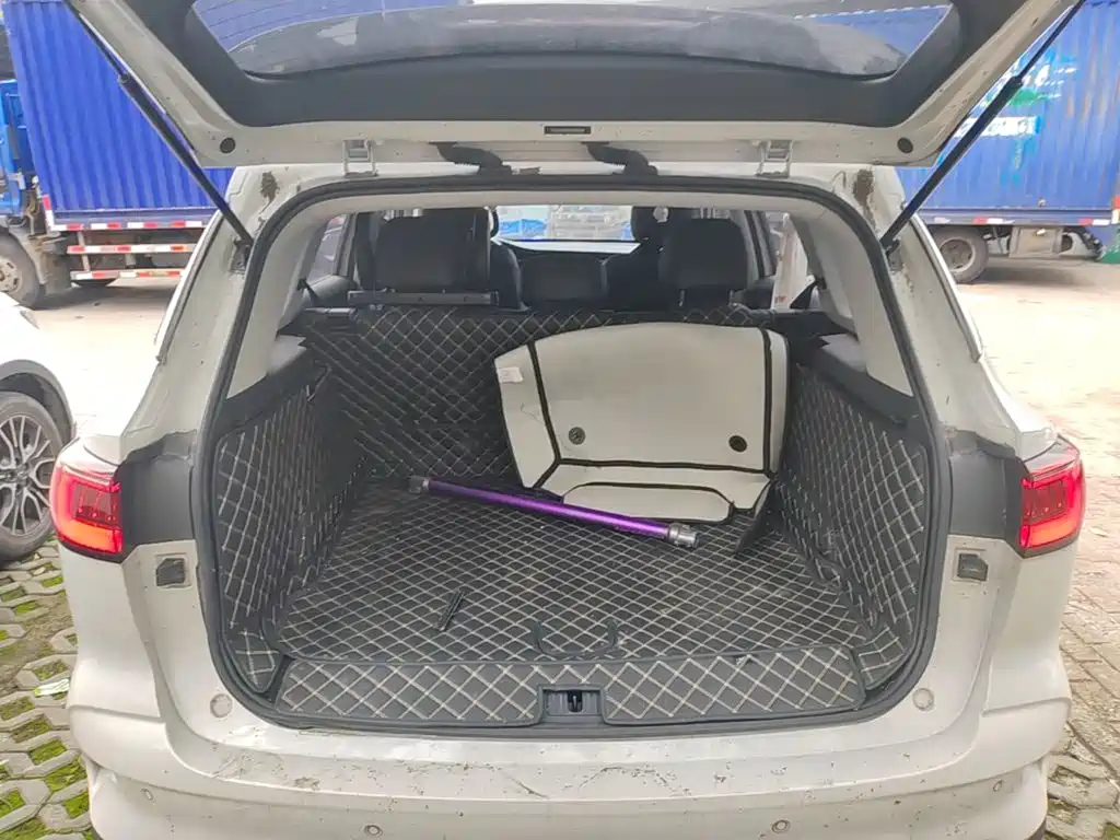 Roewe RX5 eMAX — миниатюра 19