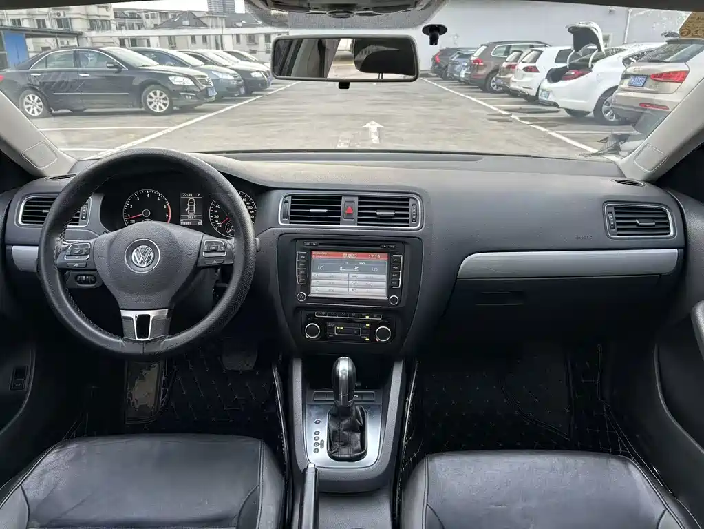 Volkswagen Sagitar — миниатюра 5