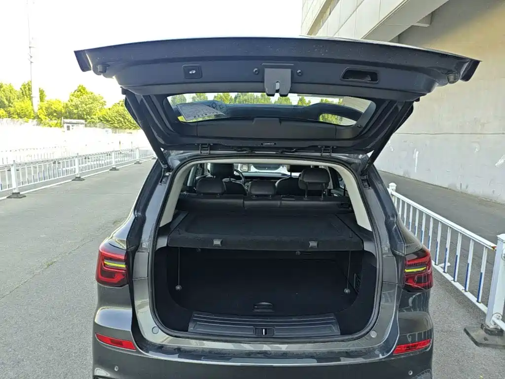 Roewe RX5 New Energy — миниатюра 19