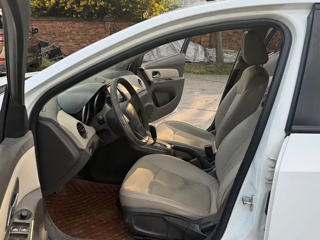Chevrolet Cruze — миниатюра 4
