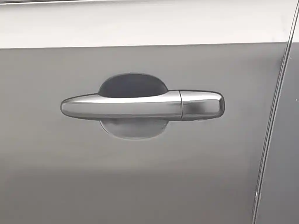 Volvo V40 — миниатюра 18