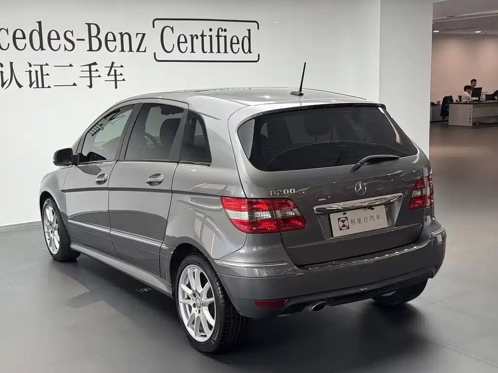 Mercedes-Benz B-Class — миниатюра 8