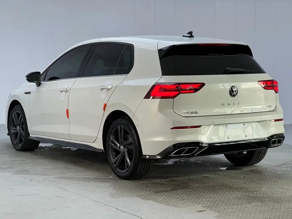 Volkswagen Golf — миниатюра 25