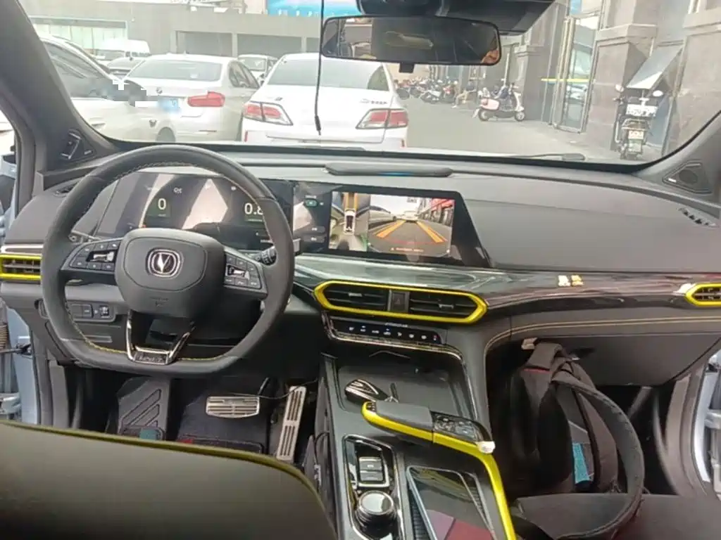 Changan UNI-T — миниатюра 10