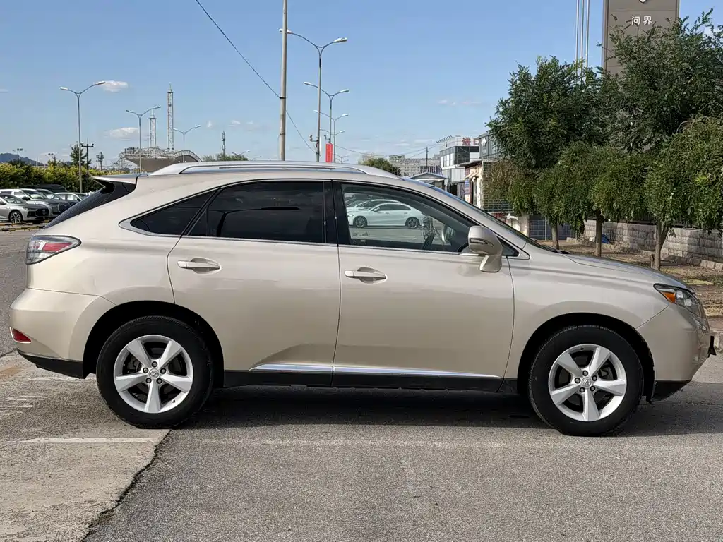 Lexus RX Classic — миниатюра 7