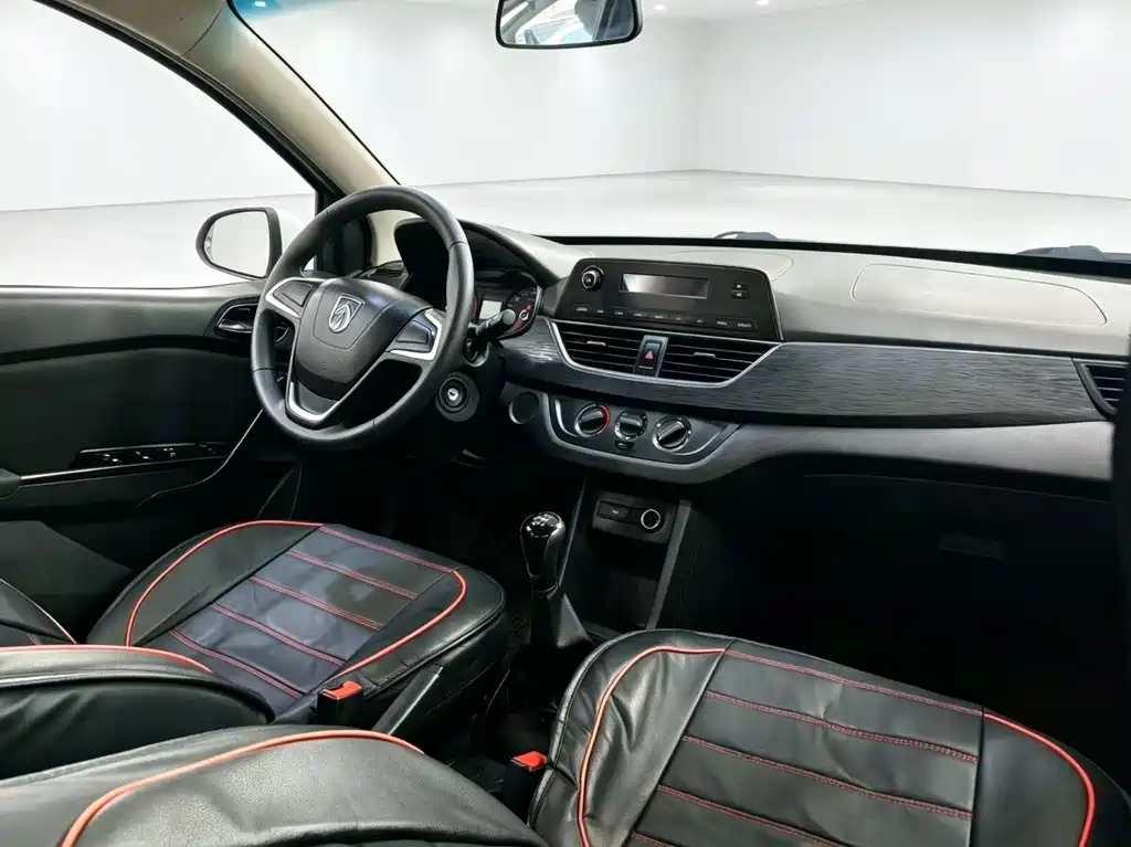 Baojun 310 — миниатюра 8