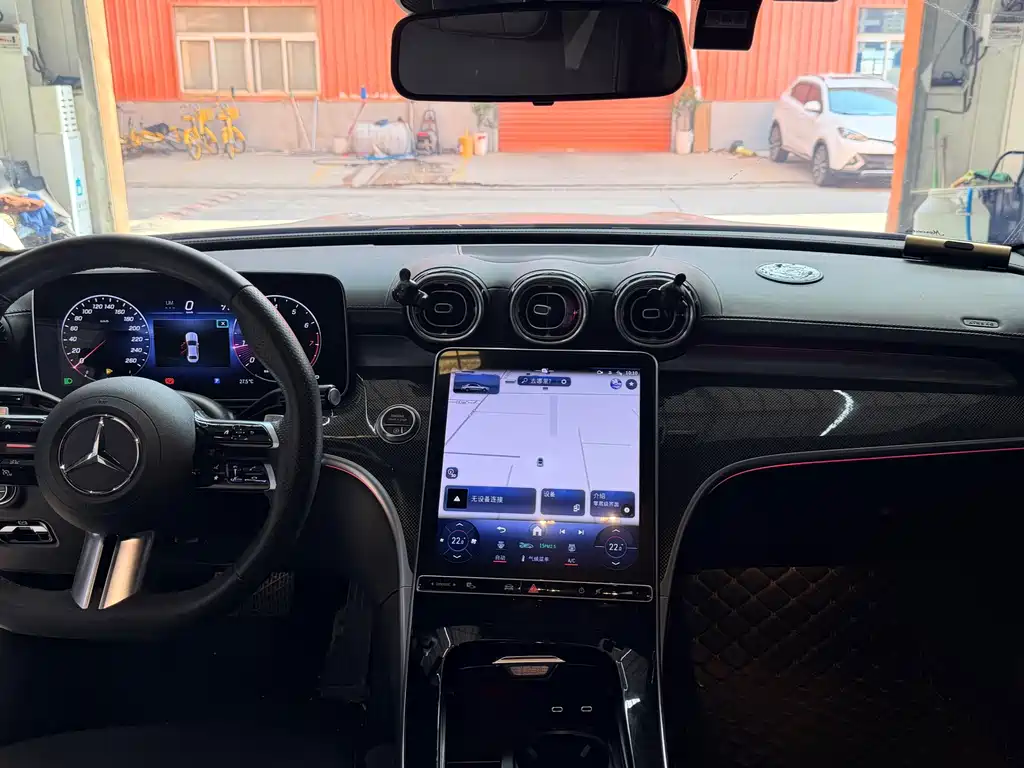 Mercedes-Benz C-Class — миниатюра 10