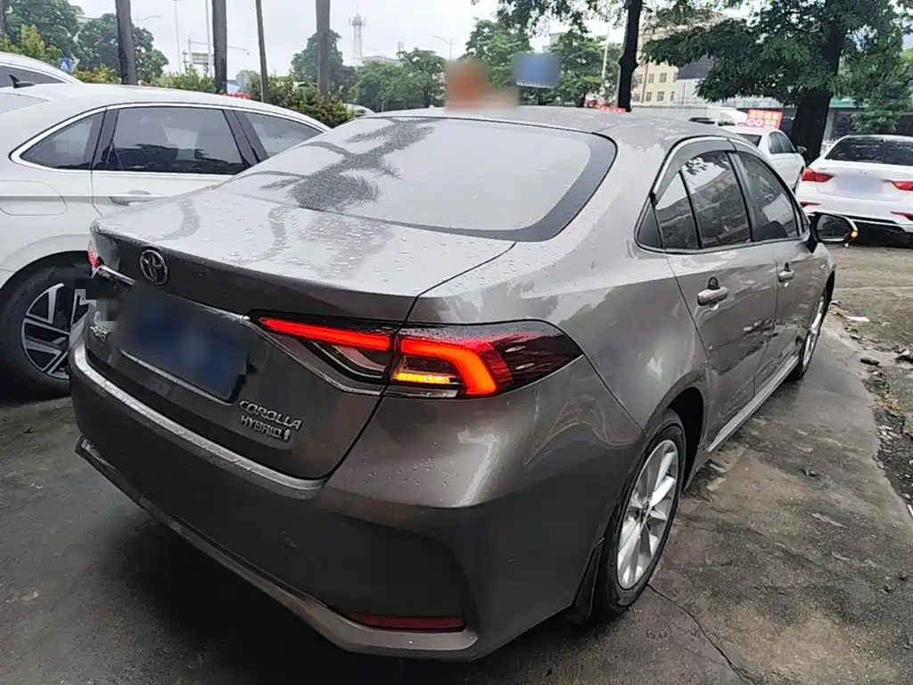 Toyota Corolla — миниатюра 7