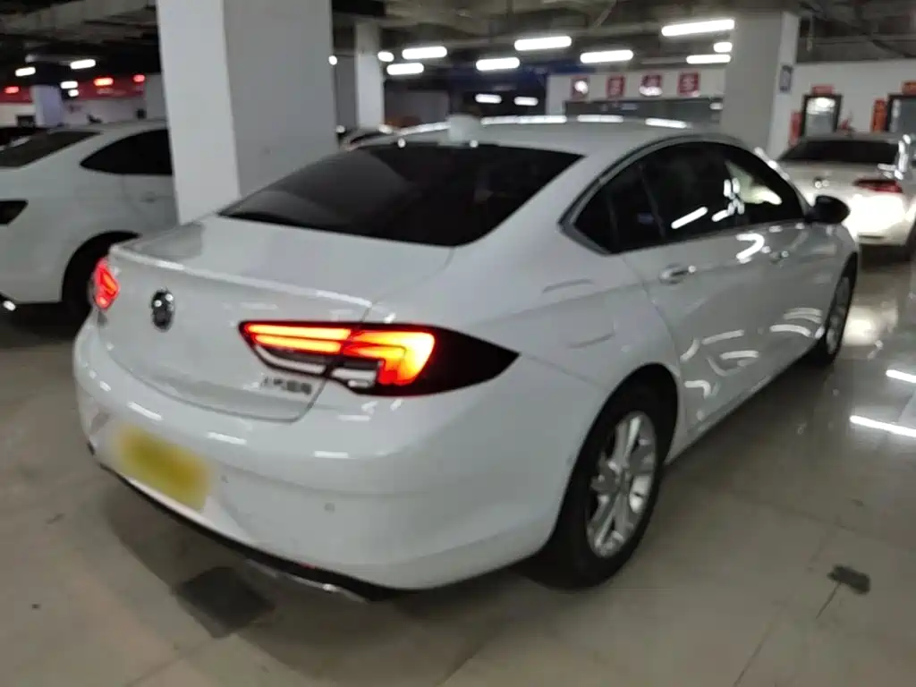 Buick Regal — миниатюра 7