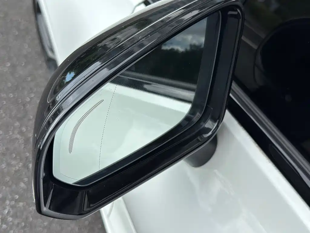 Volvo V60 — миниатюра 18