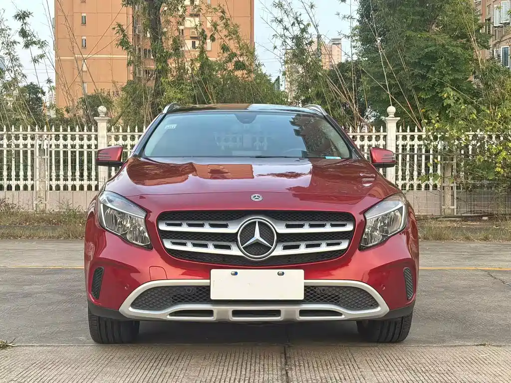 Mercedes-Benz GLA — миниатюра 2