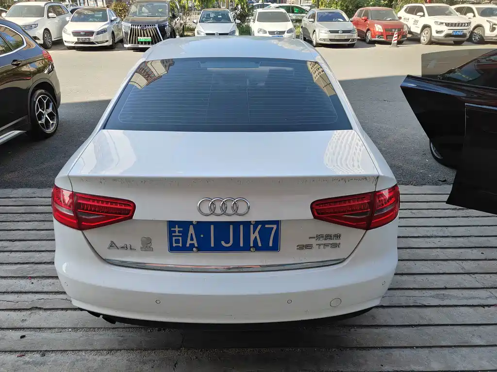 Audi A4L — миниатюра 6
