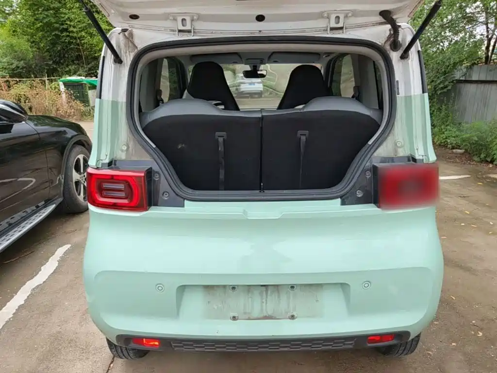 Wuling MINIEV — миниатюра 19