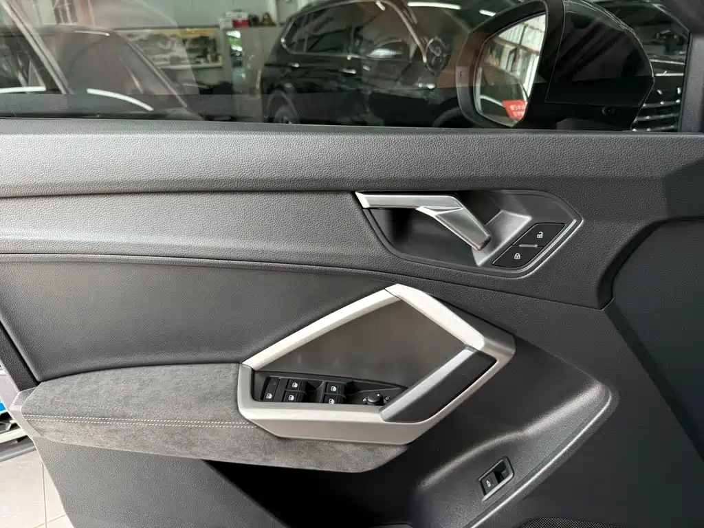 Audi Q3 — миниатюра 17