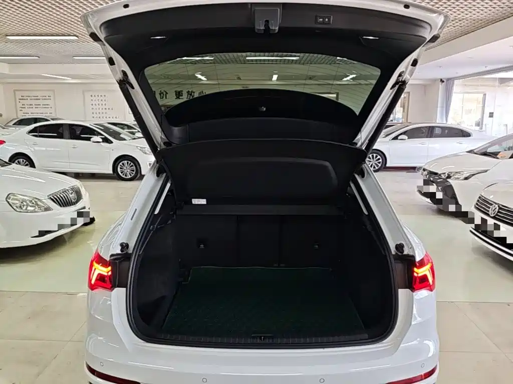 Audi Q3 — миниатюра 19