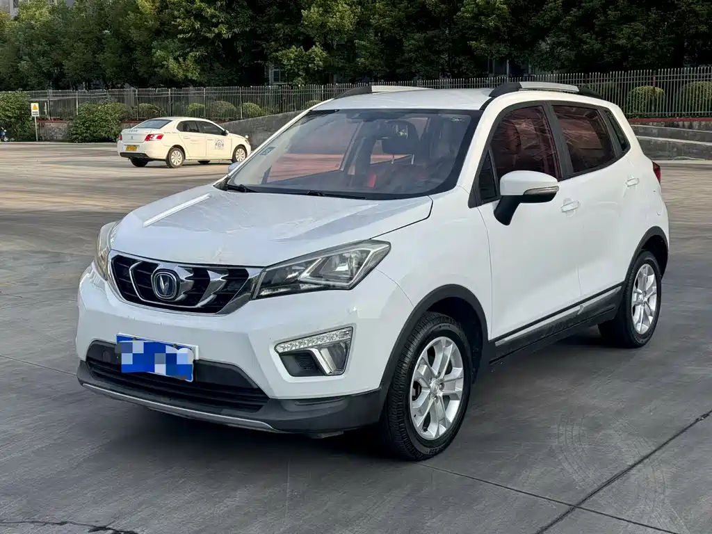 Changan CS15