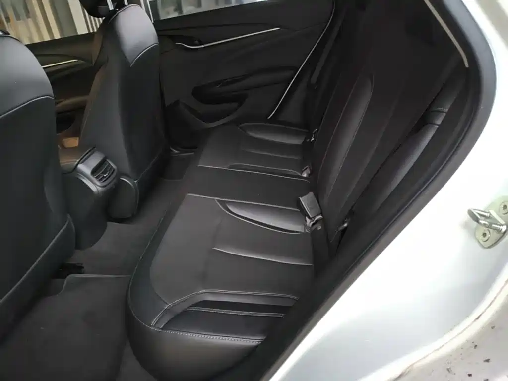 Buick Excelle — миниатюра 17