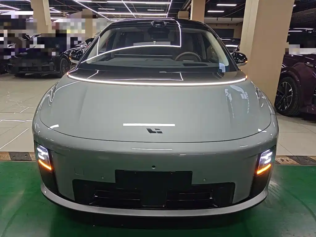 Li Auto Li i8 — миниатюра 3