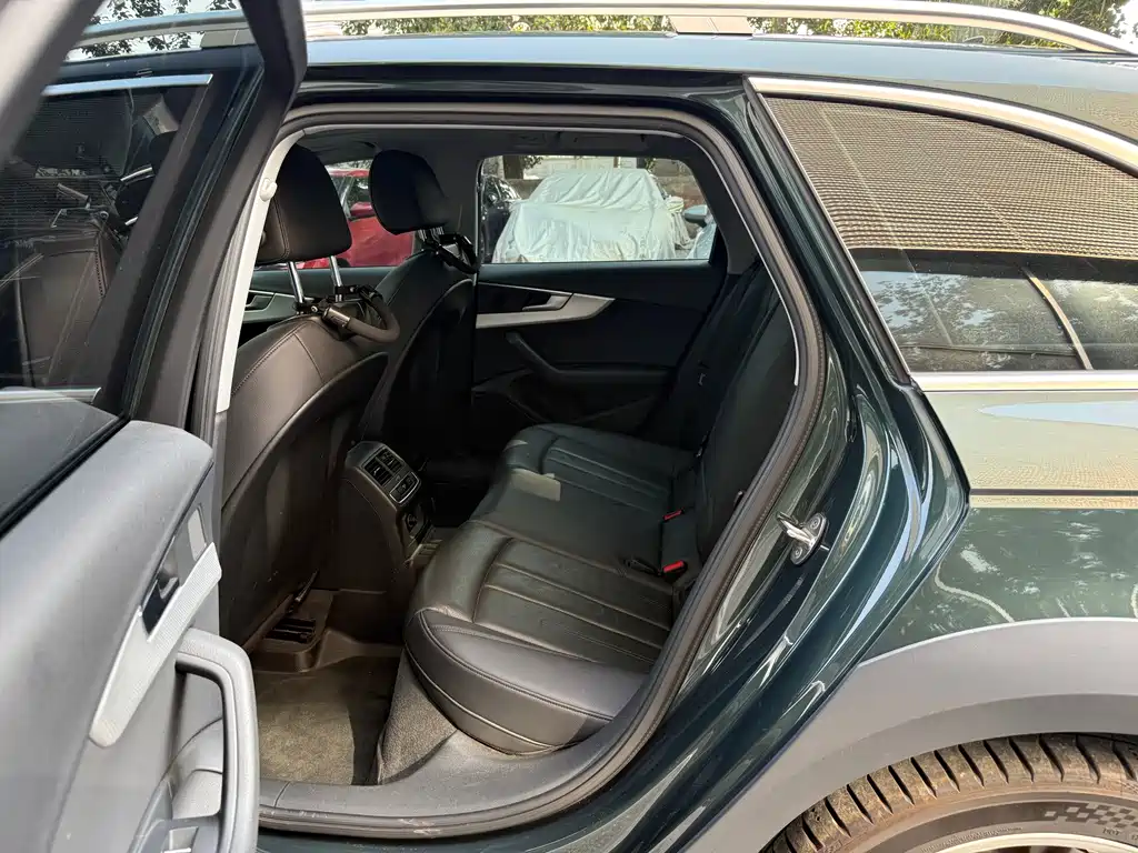 Audi A4 (Import) — миниатюра 5