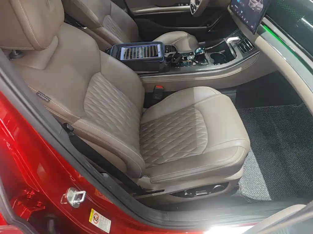BYD Han — миниатюра 25