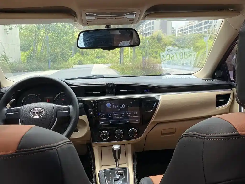 Toyota Corolla — миниатюра 7