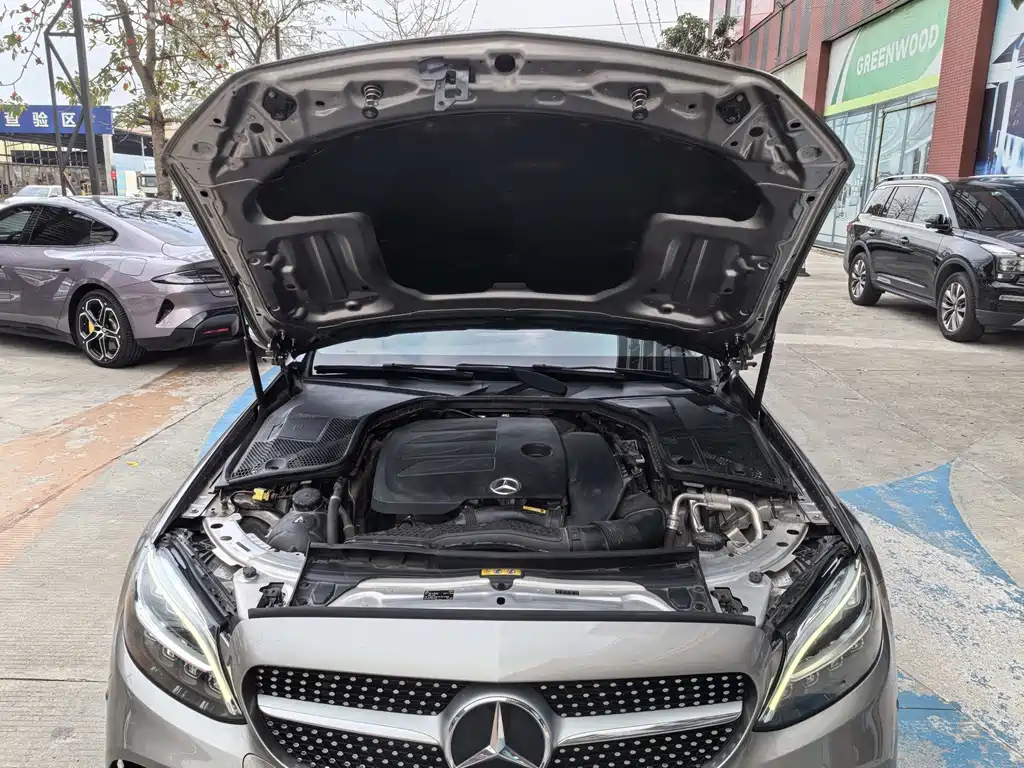 Mercedes-Benz C-Class — миниатюра 20