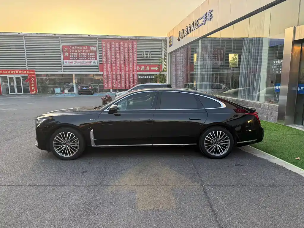 Hongqi Hongqi H9 — миниатюра 6
