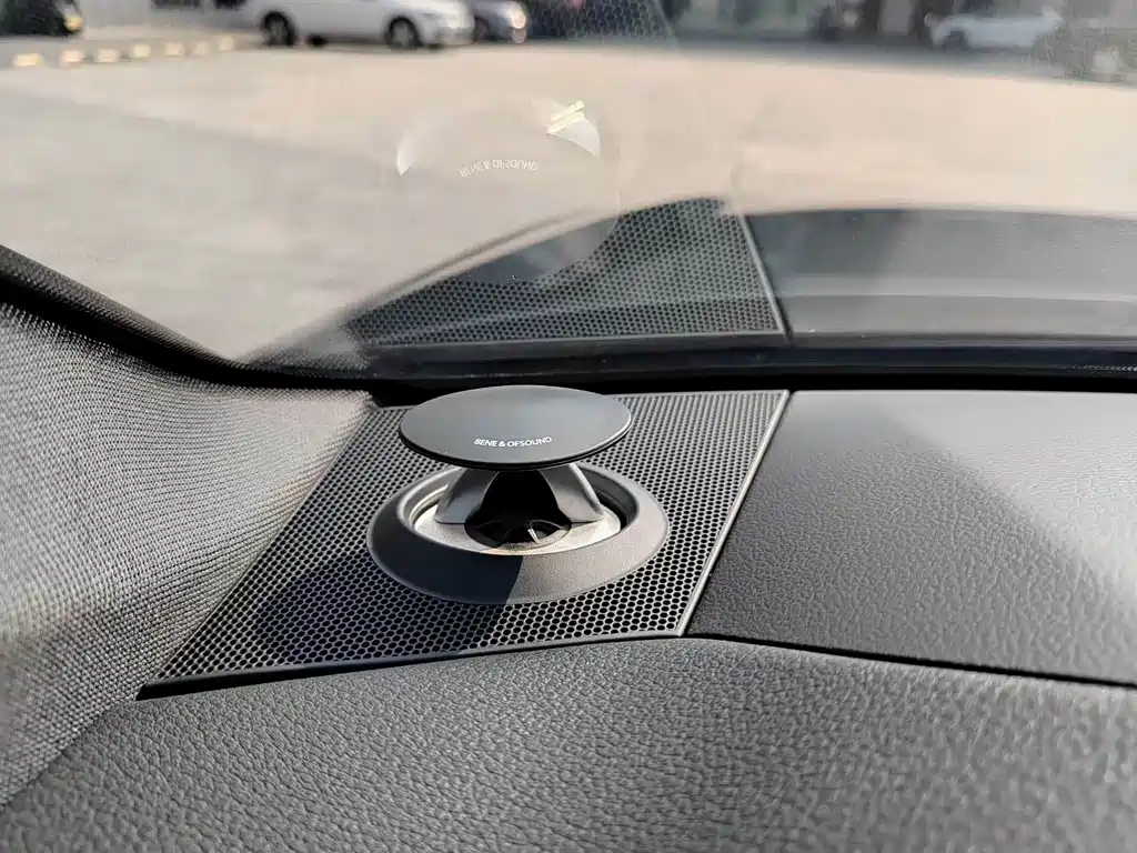 Audi A6L — миниатюра 4