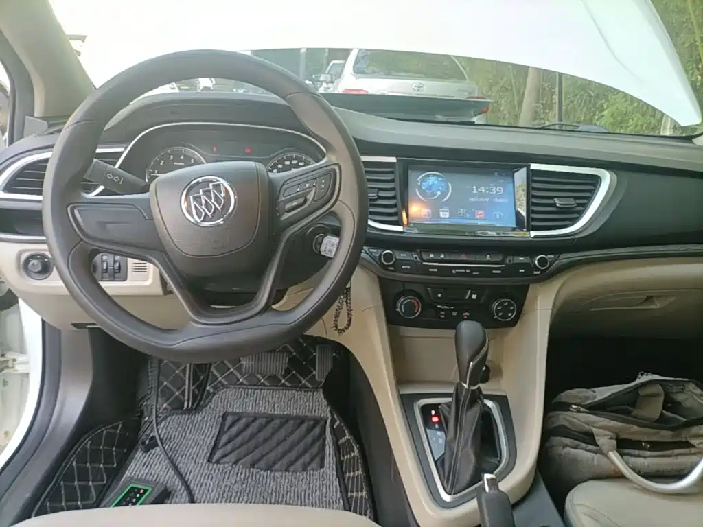 Buick Excelle — миниатюра 10