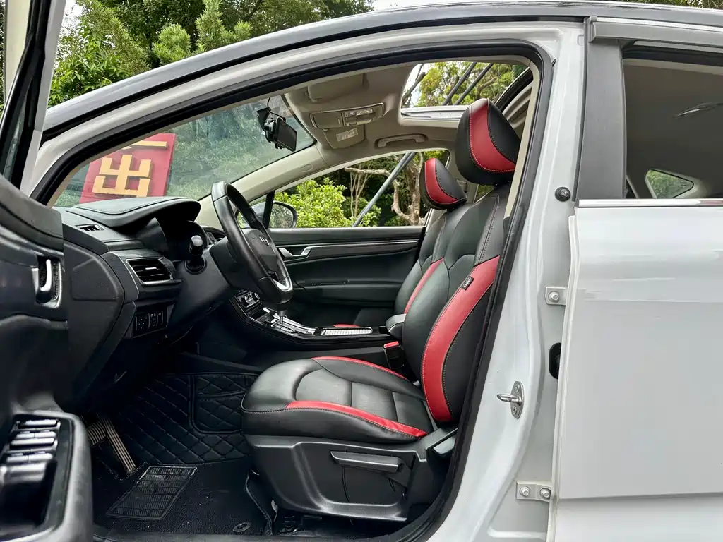 GEELY AUTOMOBILE EMGRAND GS