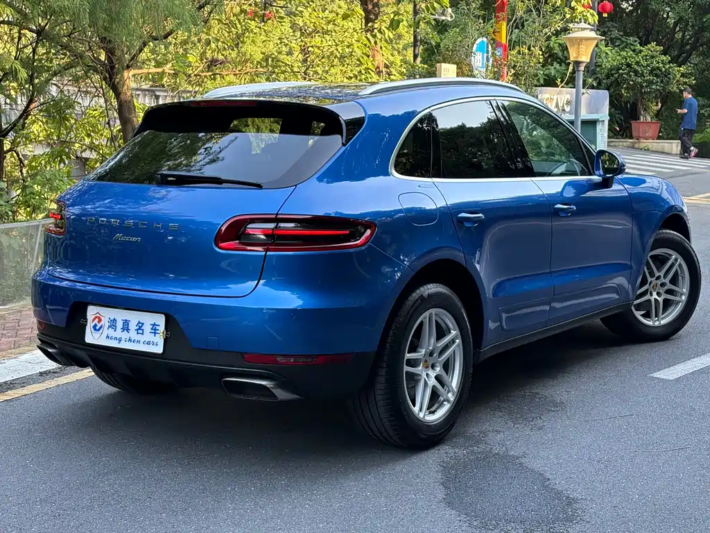 Porsche Macan — миниатюра 4