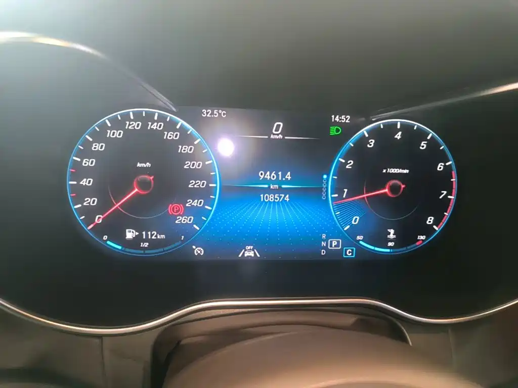 Mercedes-Benz GLC — миниатюра 12