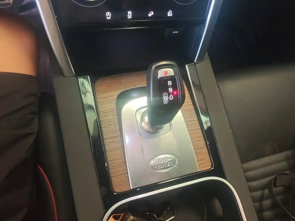 Land Rover Discovery Sport — миниатюра 14